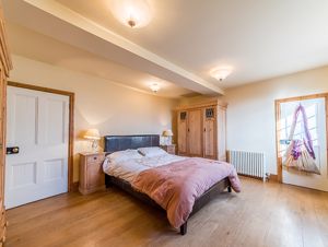 1ST FLOOR BEDROOM 1- click for photo gallery
